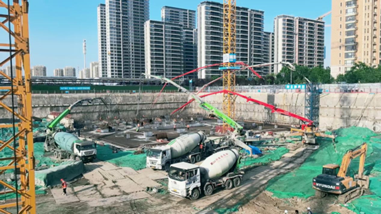 31小時(shí)，7000方！特固德商砼圓滿(mǎn)完成中建二局跨國(guó)區(qū)域總部集聚區(qū)項(xiàng)目1#樓筏板混凝土供應(yīng)任務(wù)